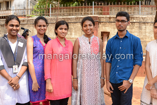 Rashmitha of Sharada Vidyalaya is II  PUC (Commerce) topper 1